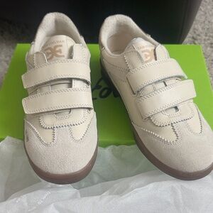 Sam Edelman Beige Strap Sneakers